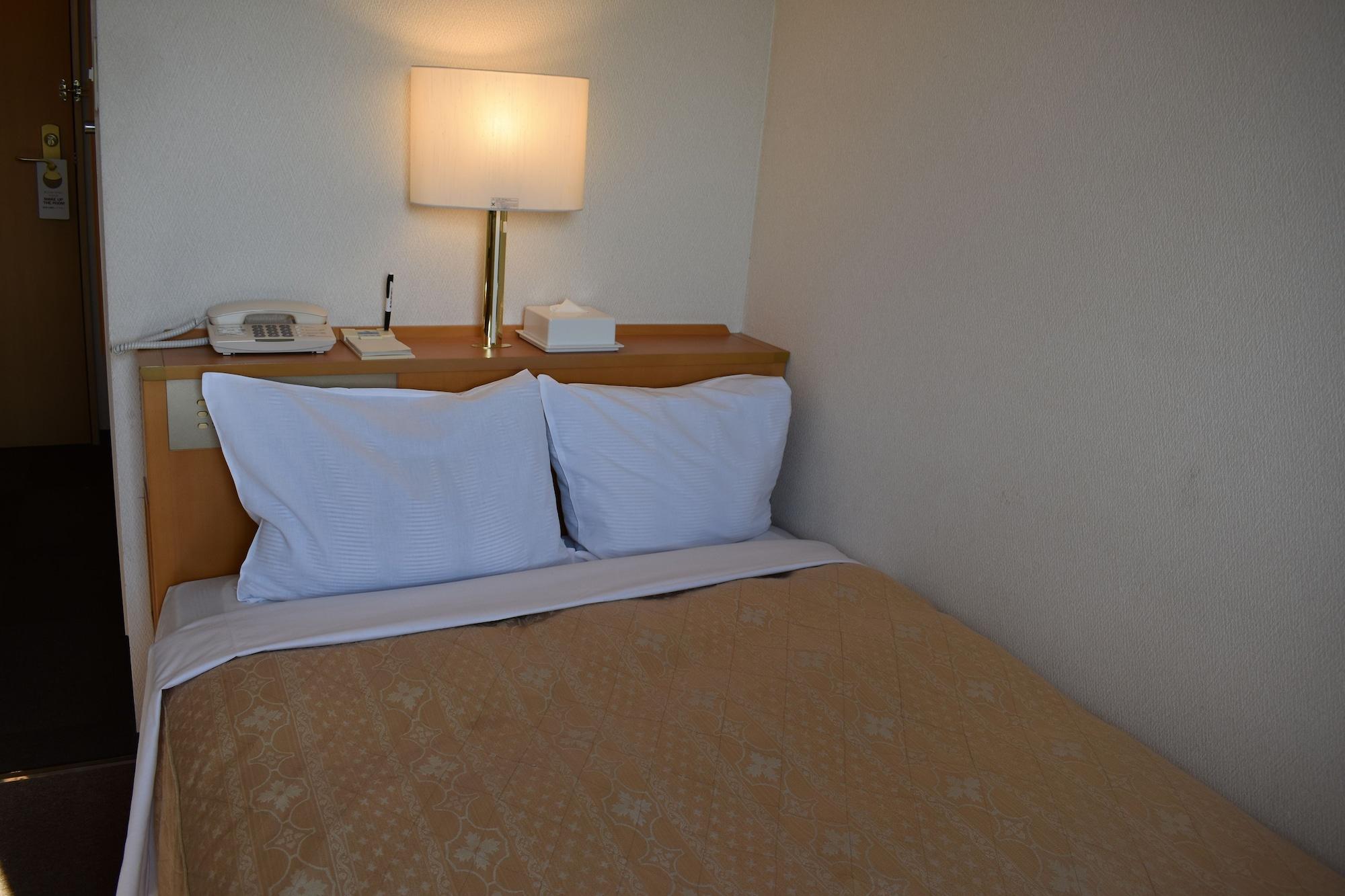 Hotel Crown Hills Toyokawa Buitenkant foto