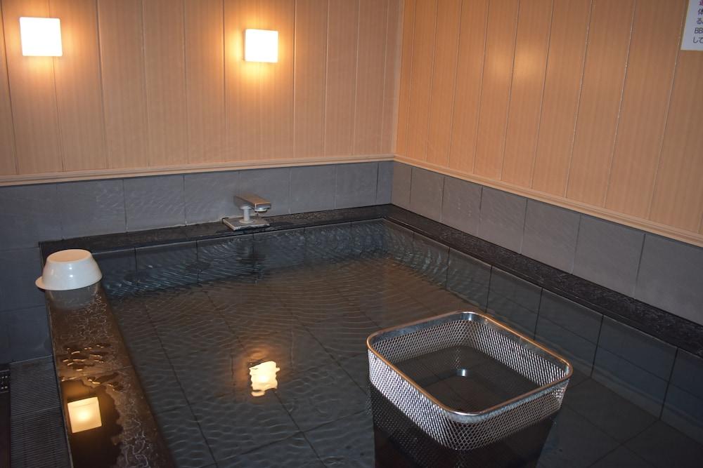 Hotel Crown Hills Toyokawa Buitenkant foto