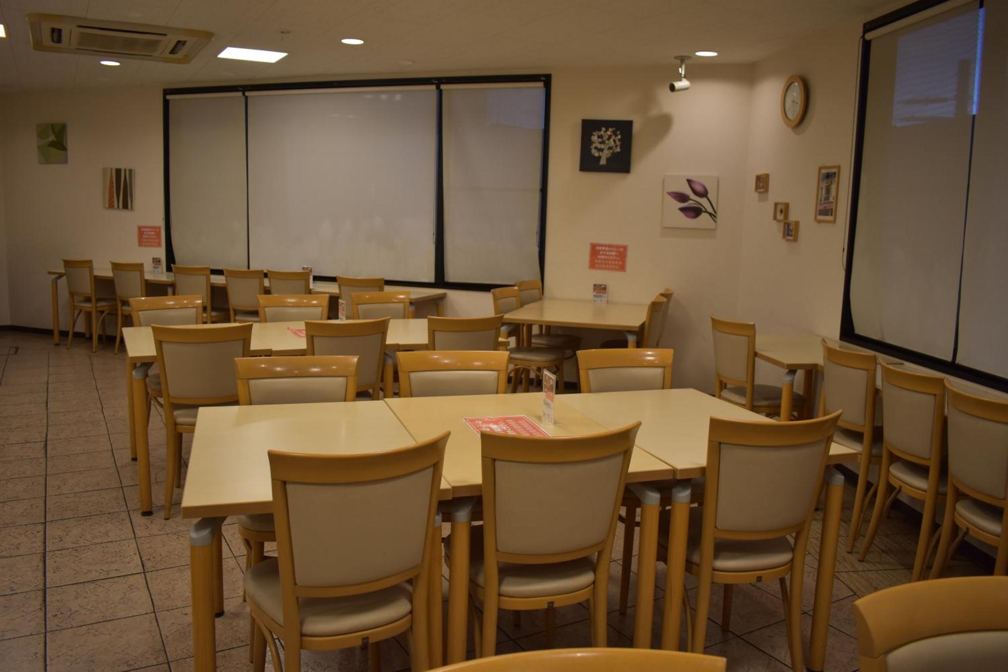 Hotel Crown Hills Toyokawa Buitenkant foto