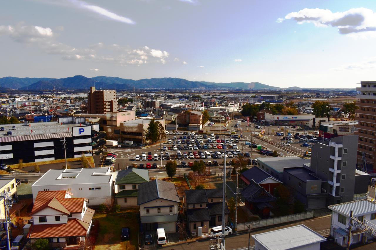 Hotel Crown Hills Toyokawa Kamer foto