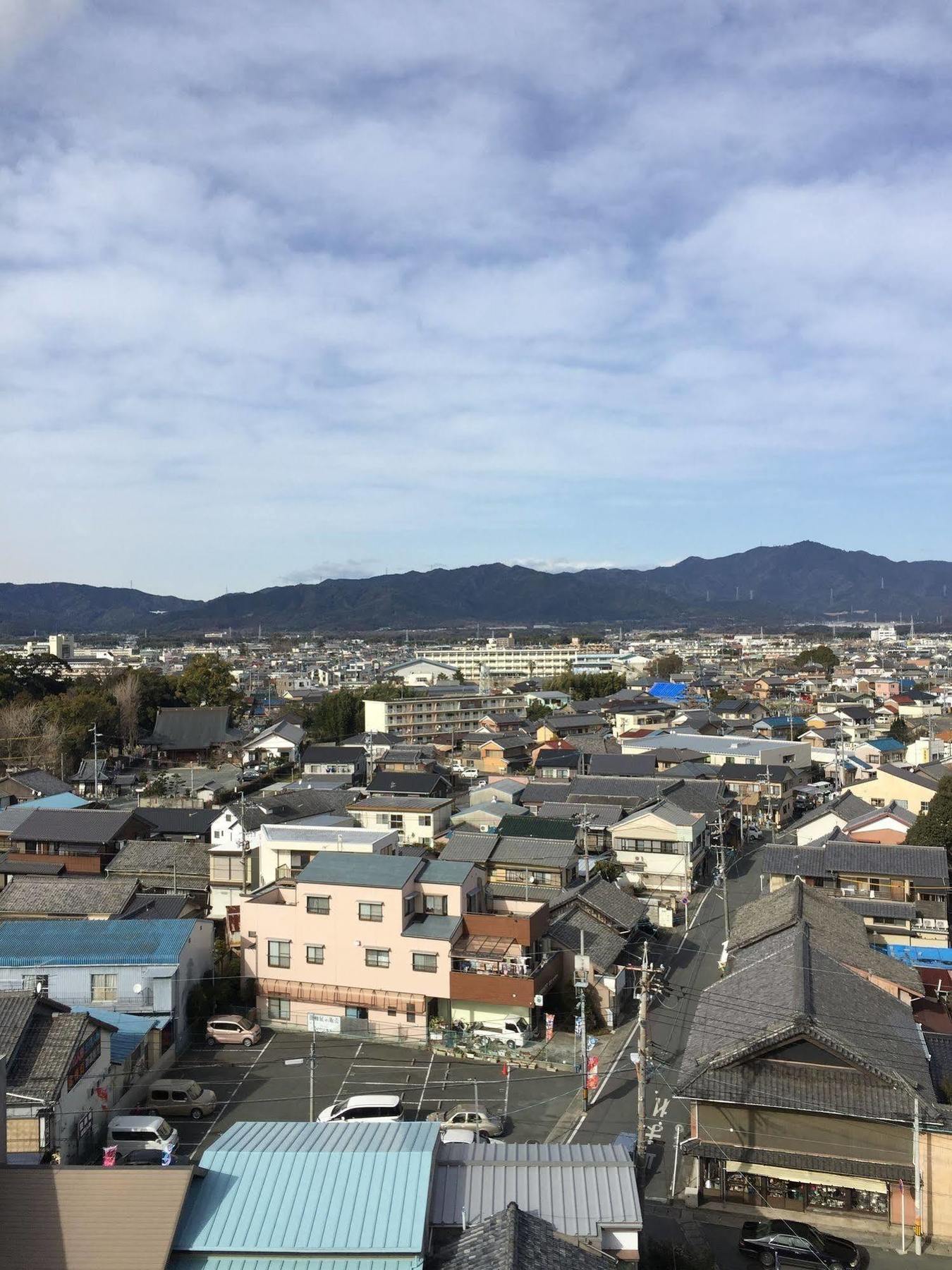 Hotel Crown Hills Toyokawa Buitenkant foto